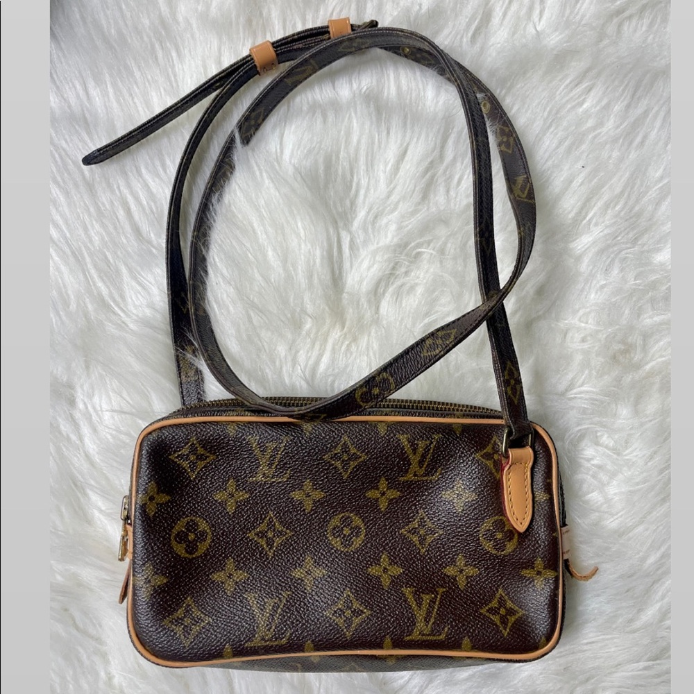 AUTHENTIC Louis Vuitton Marly Bandouliere Shoulder Bag